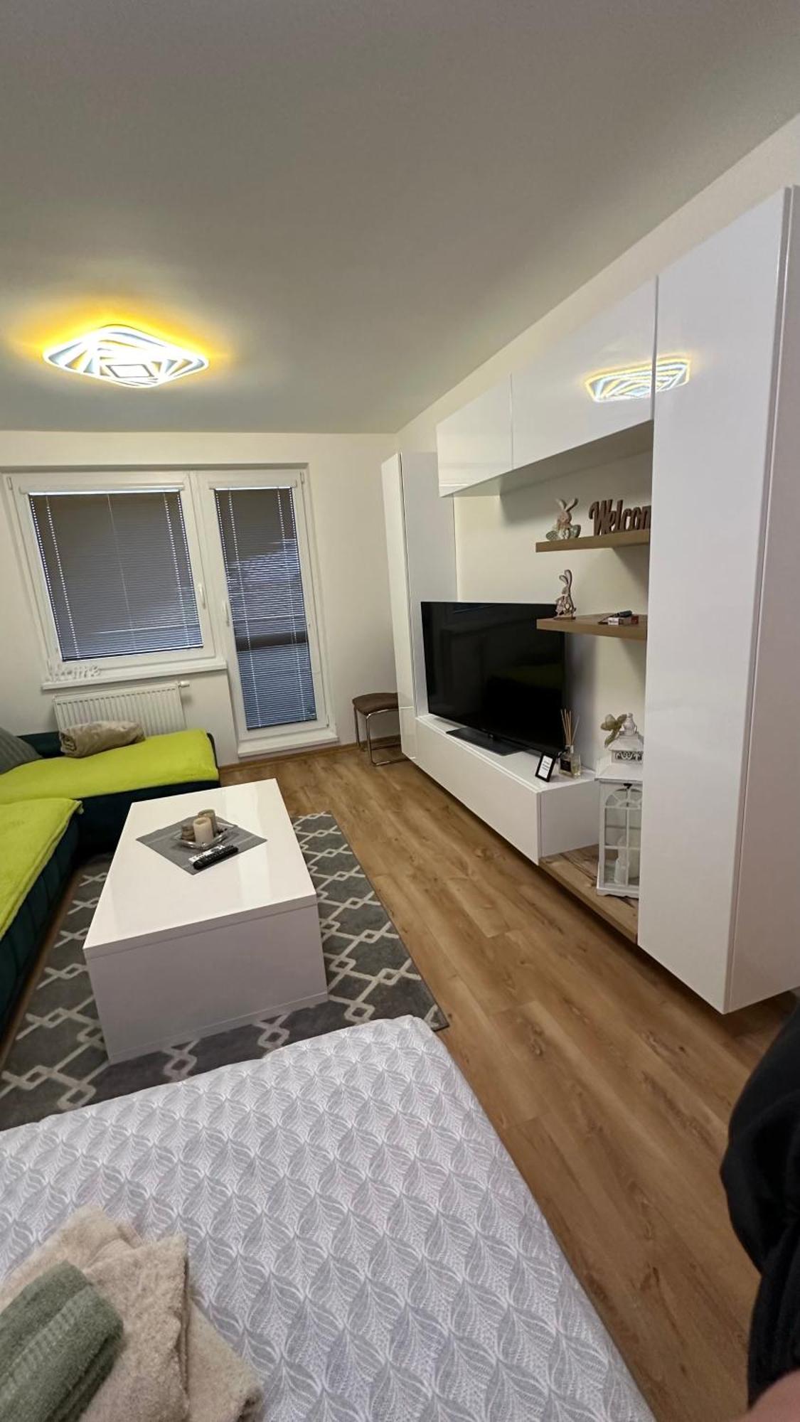 Apartman City Park Stranany Michalovce Exterior foto